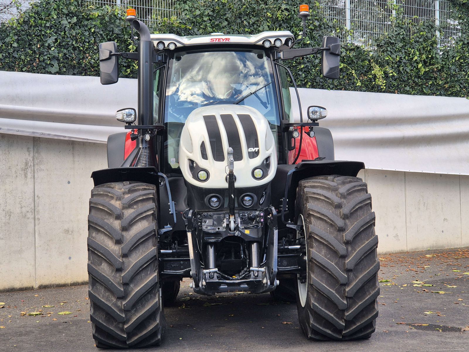 Steyr 6300 Terrus CVT (Stage V) 3