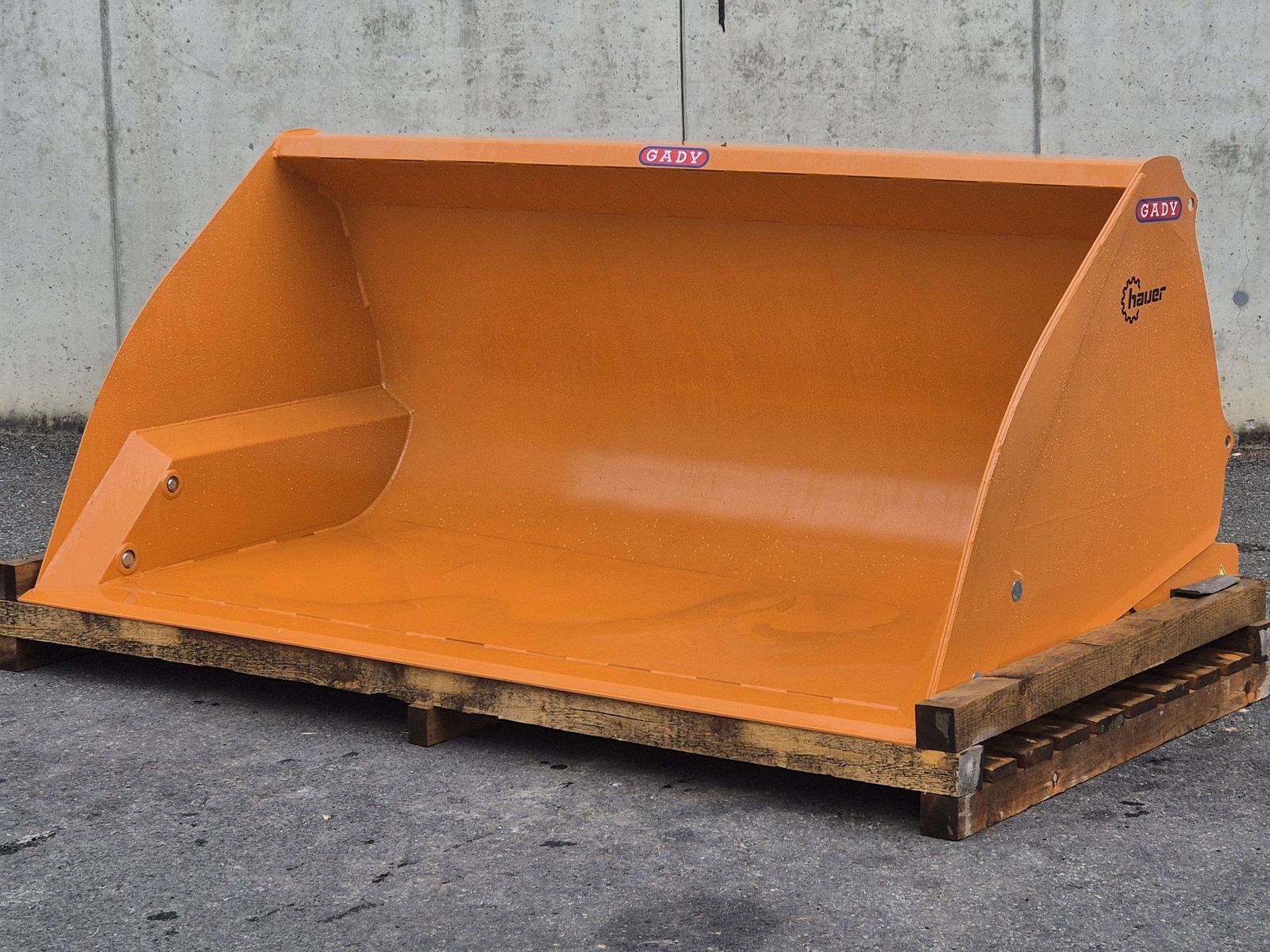 Hauer HKLGS 2200,EURO  HOCHKIPPSCHAUFEL  1
