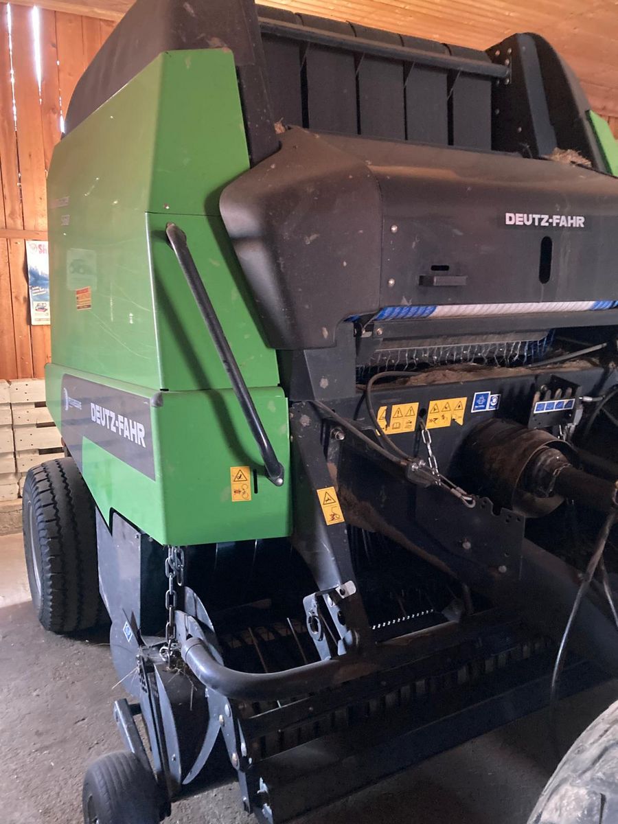 Deutz Fahr VARIMASTER 560 RUNDBALLEN PRESSE 2