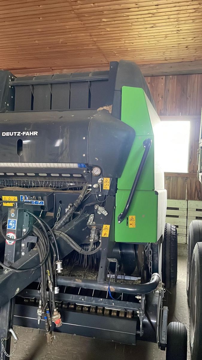 Deutz Fahr VARIMASTER 560 RUNDBALLEN PRESSE 3