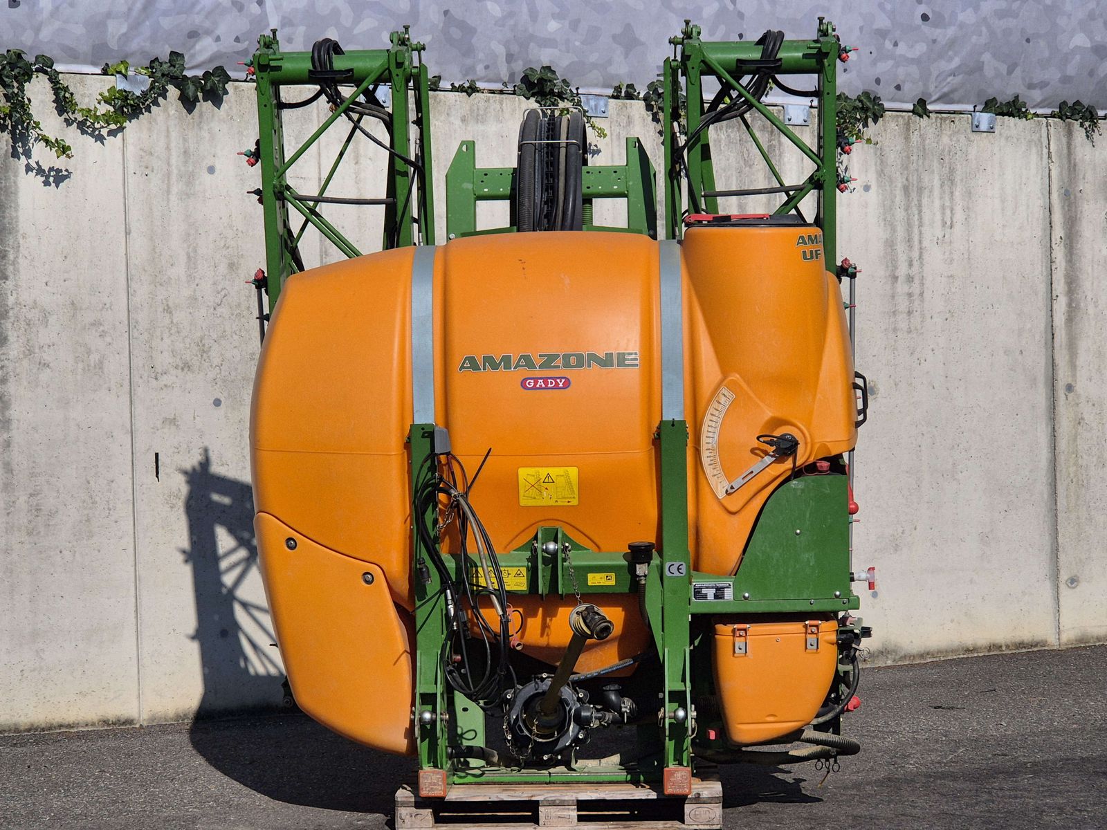 Amazone UF 1201 FELDSPRITZE 3
