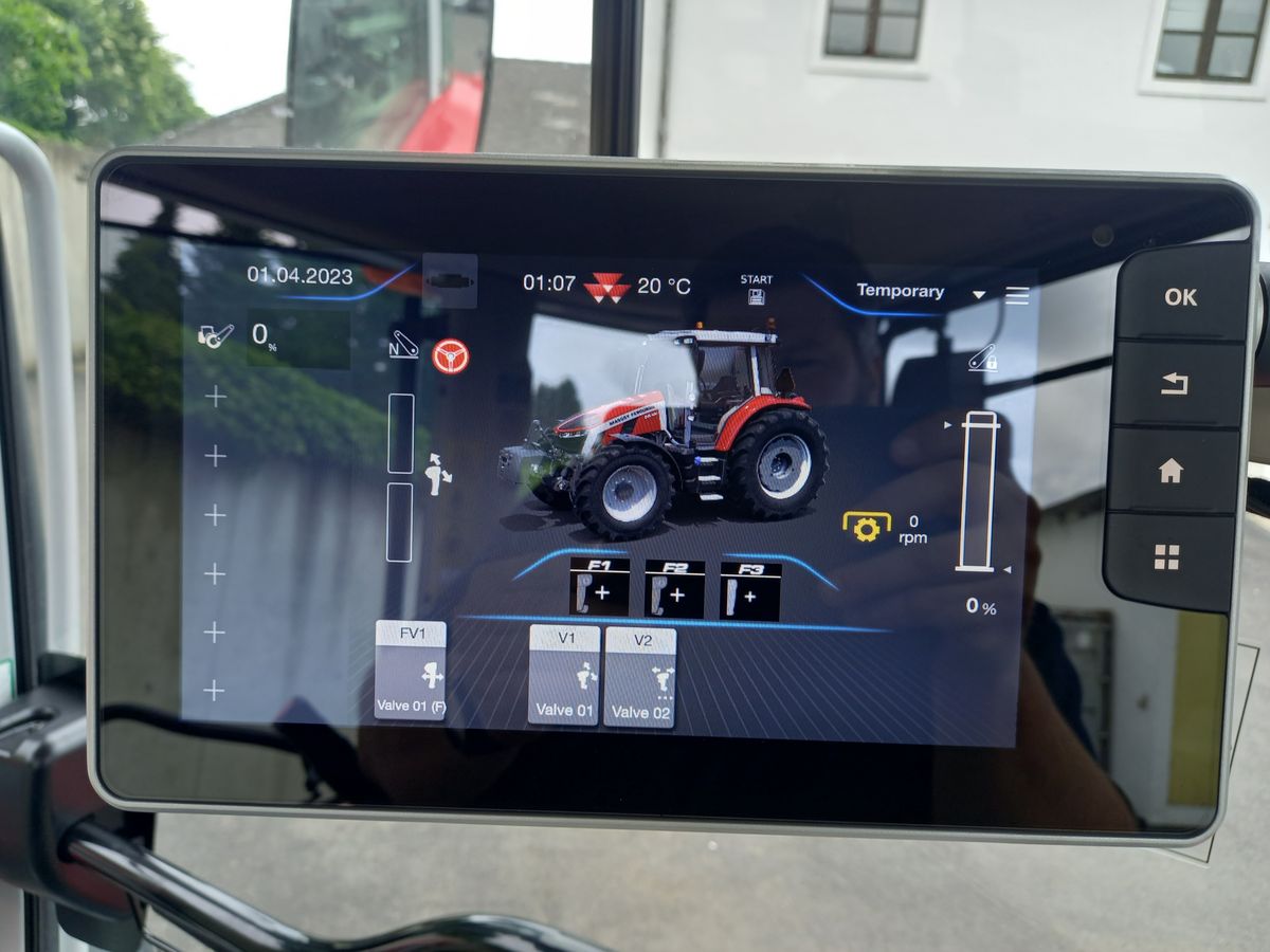 Massey Ferguson MF 5S.115 Dyna-6 Efficient