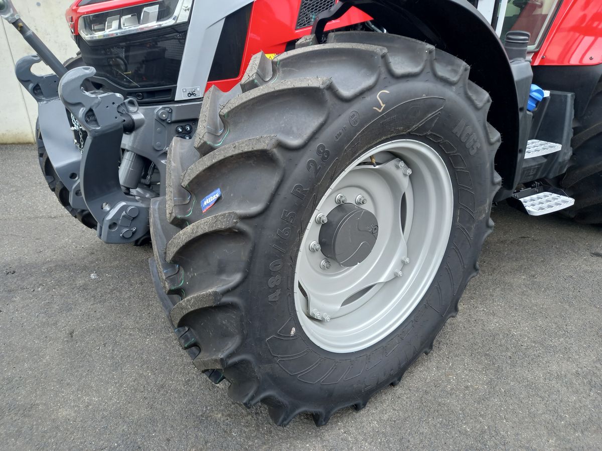 Massey Ferguson MF 5S.115 Dyna-6 Efficient