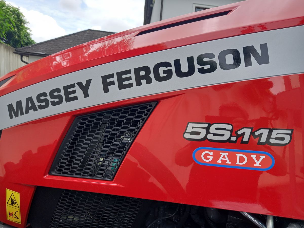 Massey Ferguson MF 5S.115 Dyna-6 Efficient