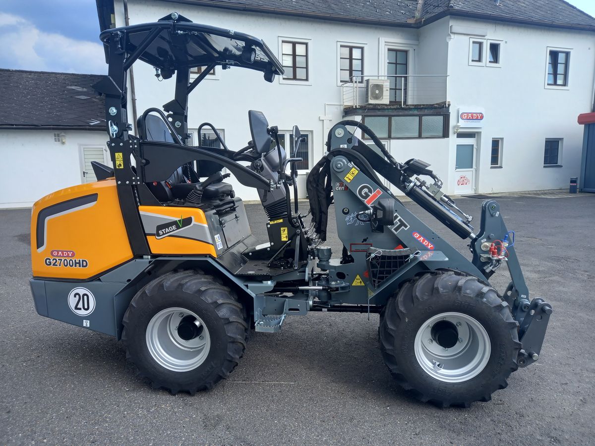 Giant G2700 HD