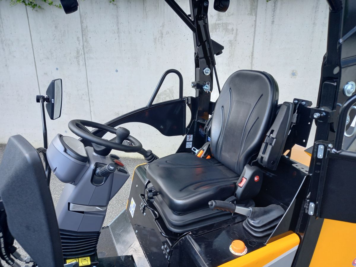 Giant G2700 HD