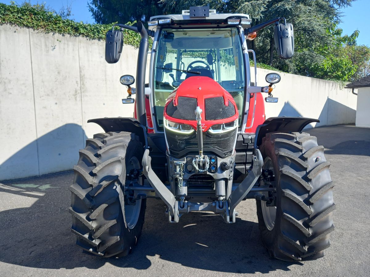 Massey Ferguson MF 5S.115 Dyna-6 Exclusive