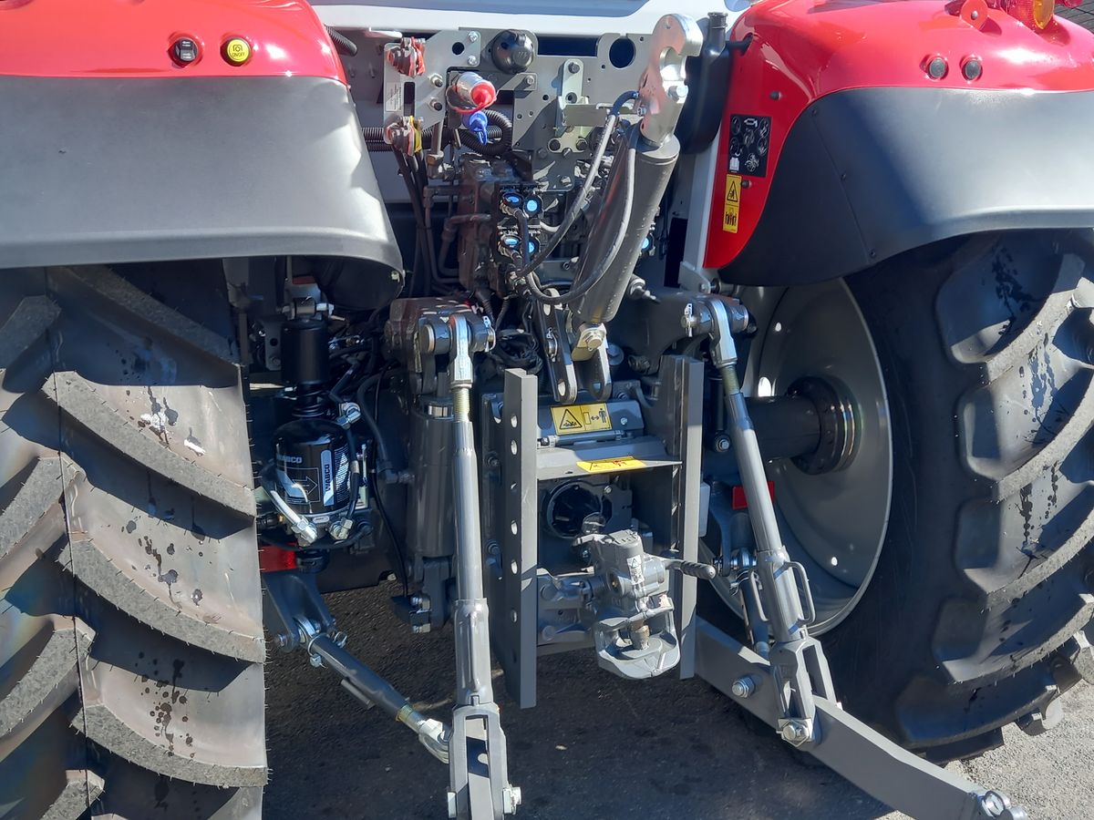Massey Ferguson MF 5S.115 Dyna-6 Exclusive
