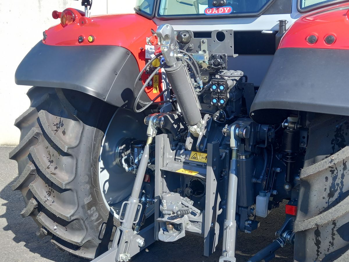 Massey Ferguson MF 5S.115 Dyna-6 Exclusive