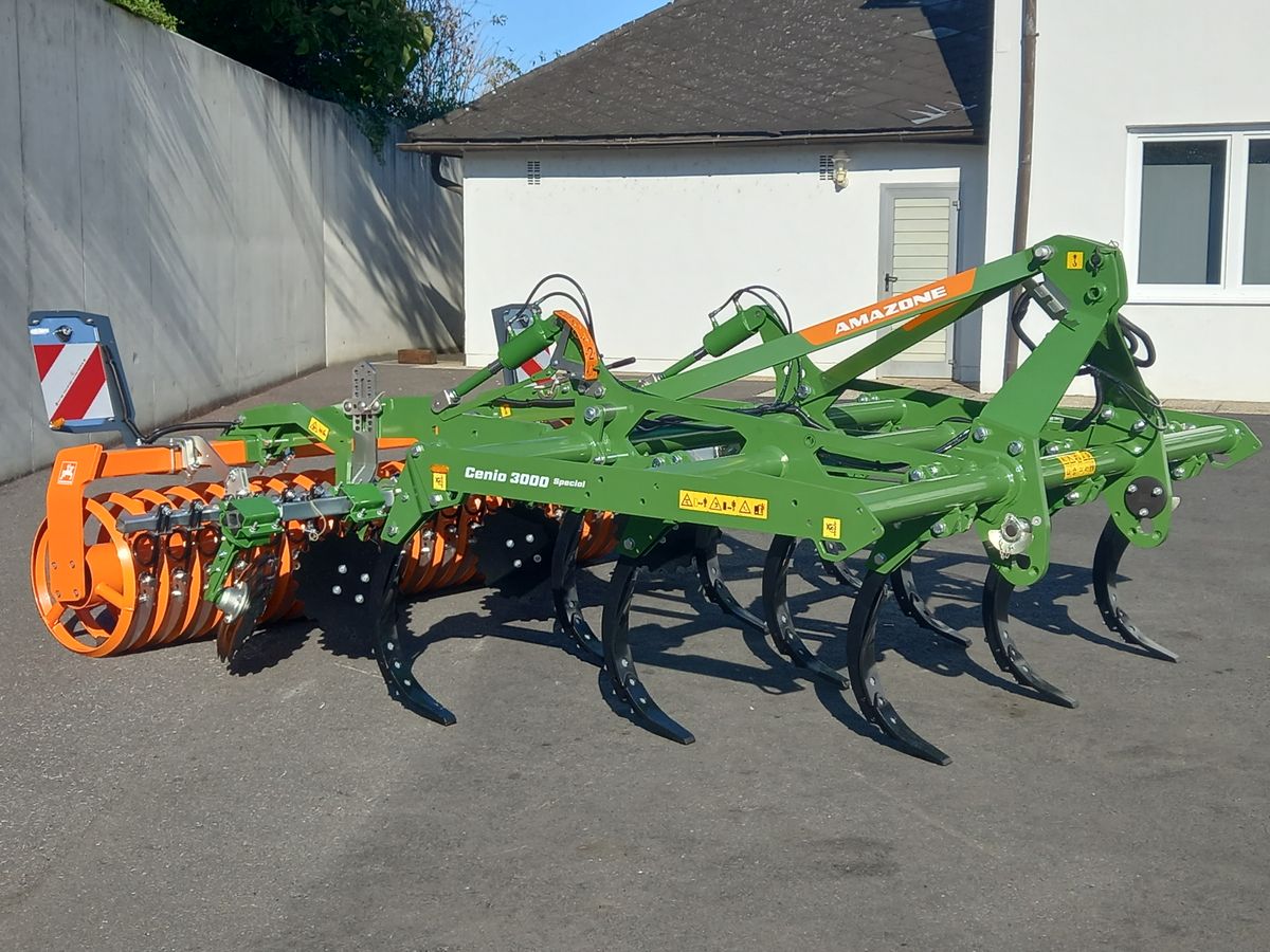 Amazone CENIO 3000 GRUBBER