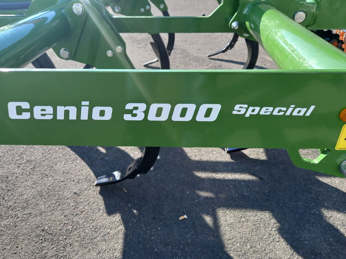Amazone CENIO 3000 GRUBBER