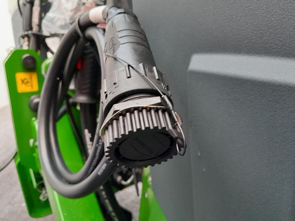 Amazone AMAZONE ZA-V 1700 TRONIC DÜNGERSTREUER