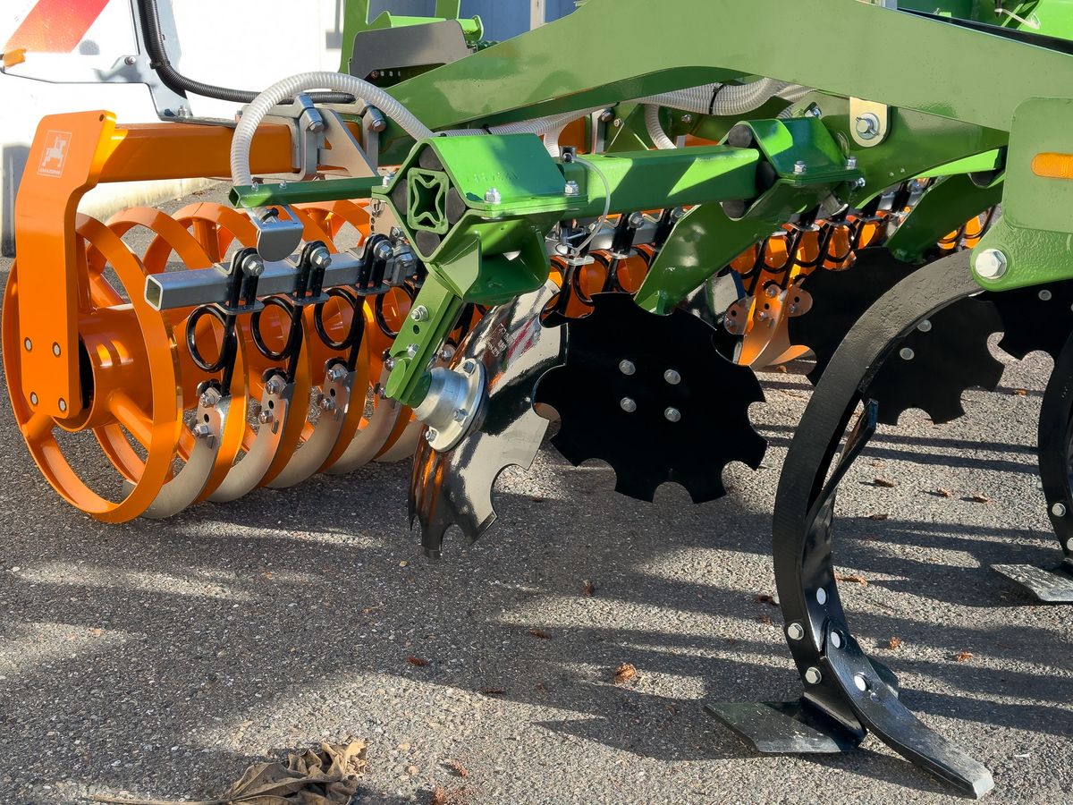 Amazone CENIUS 3003 Grubber