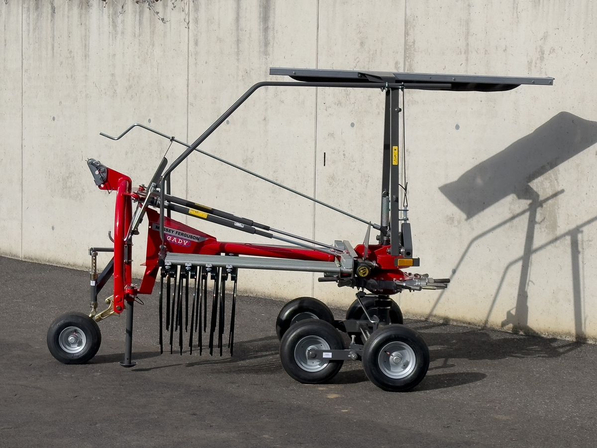 Massey Ferguson RK381DN SCHWADER