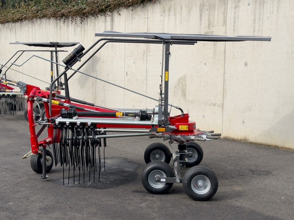 Massey Ferguson RK421DN SCHWADER