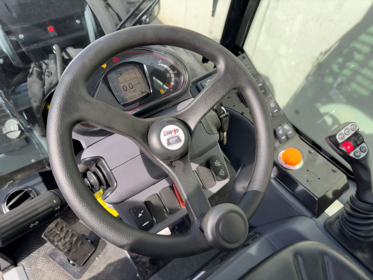 Giant G2700 TELE HD+