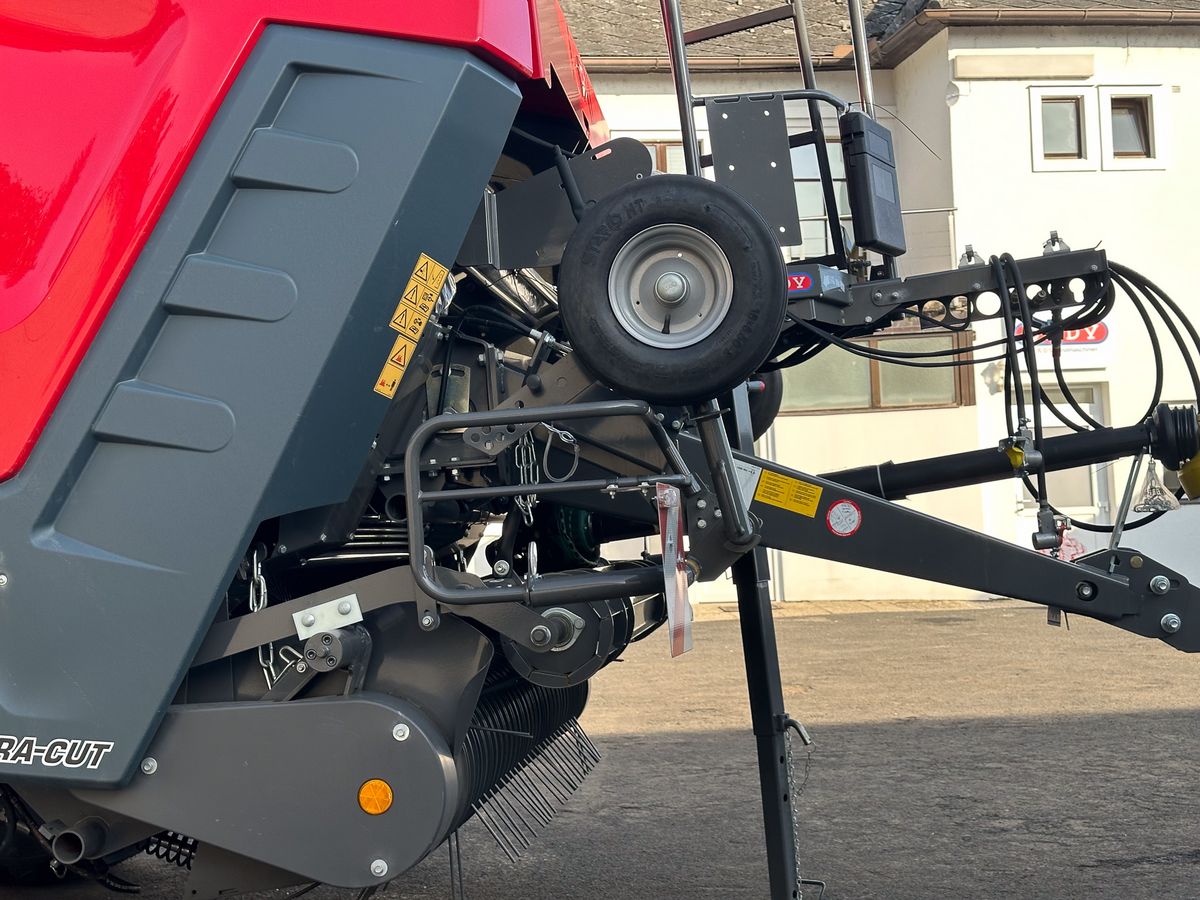 Massey Ferguson RB4160V Xtra RUNDBALLENPRESSE