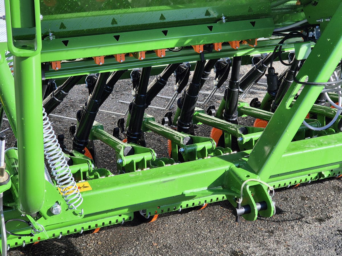 Amazone D9 3000 SUPER ANBAUSAEMASCHIENE