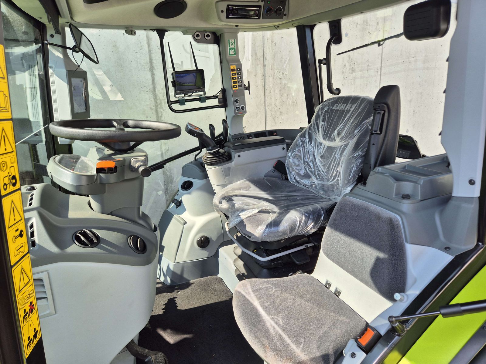 Claas Arion 410 Stage V (Standard)