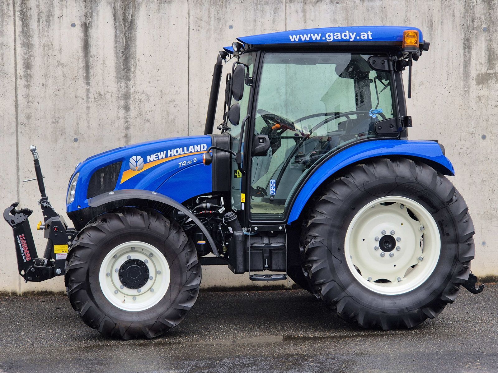 New Holland T4.75S Stage V