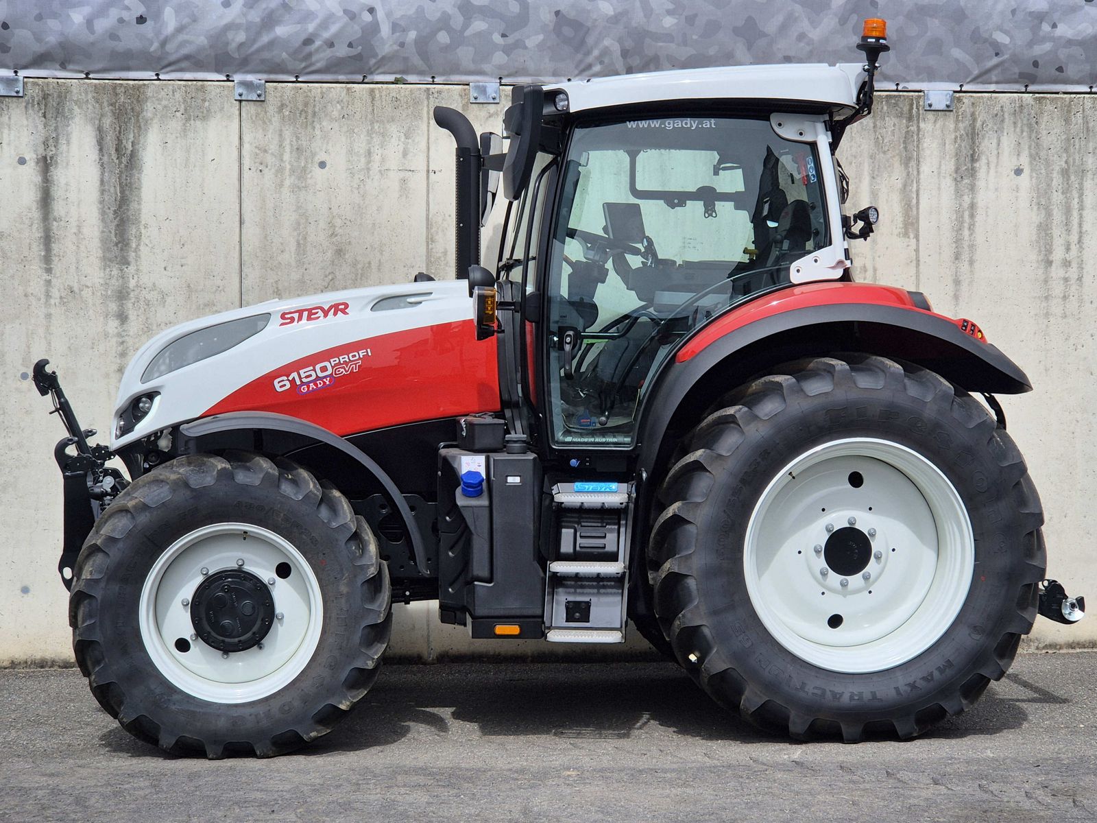 Steyr 6150 Profi CVT (Stage V) 