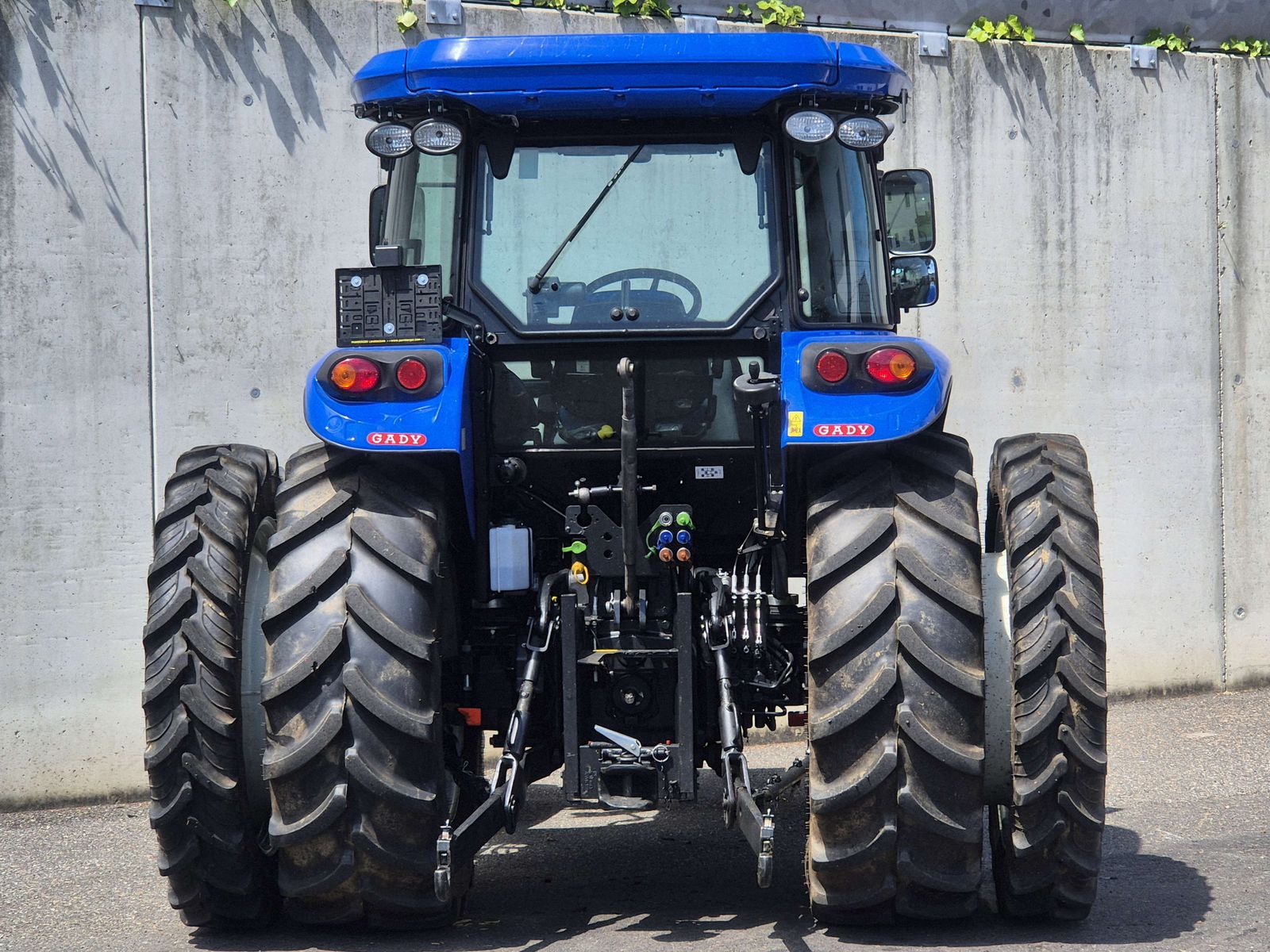 New Holland TD5.85 (Tier 4A)