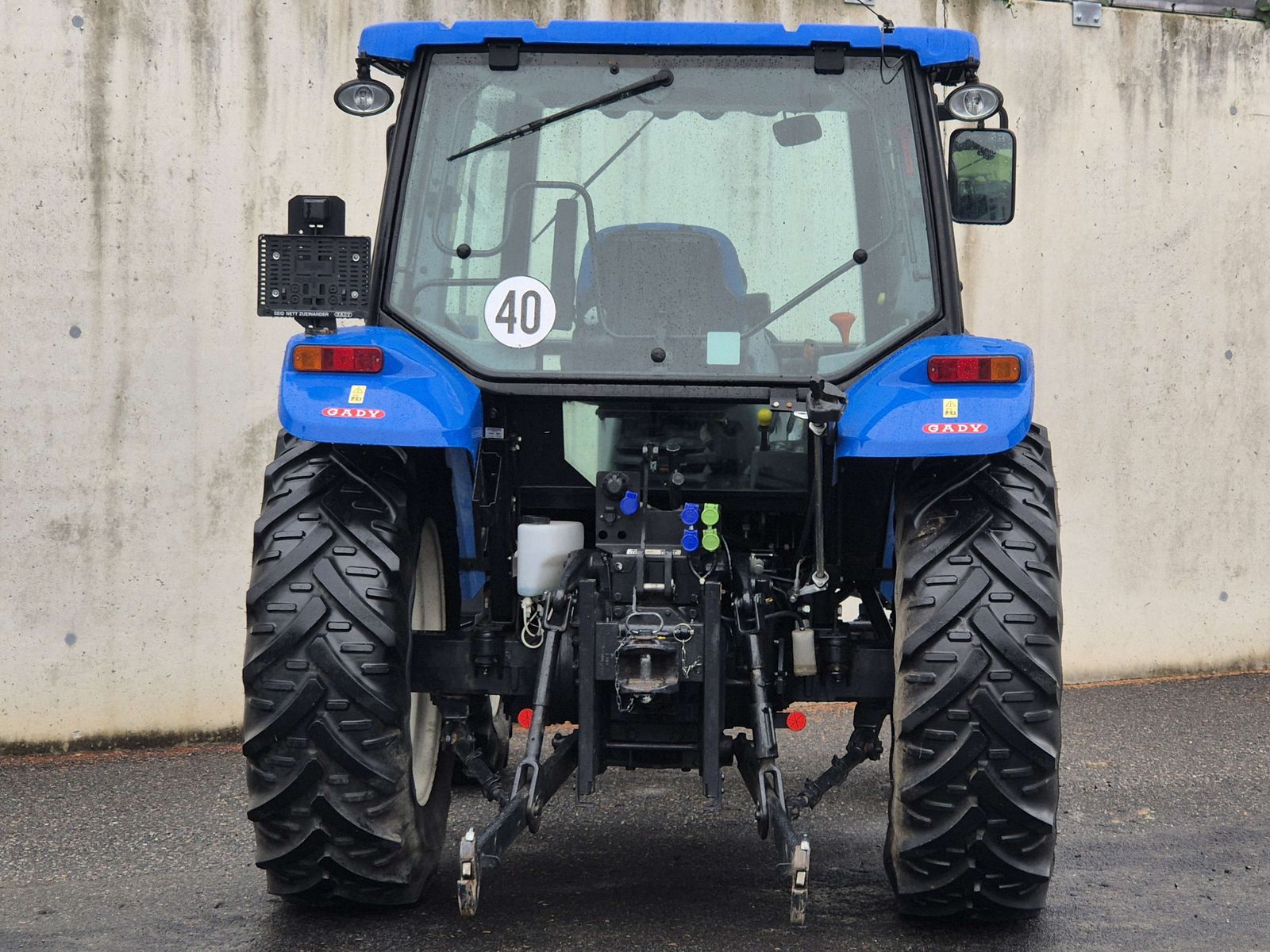New Holland T5030