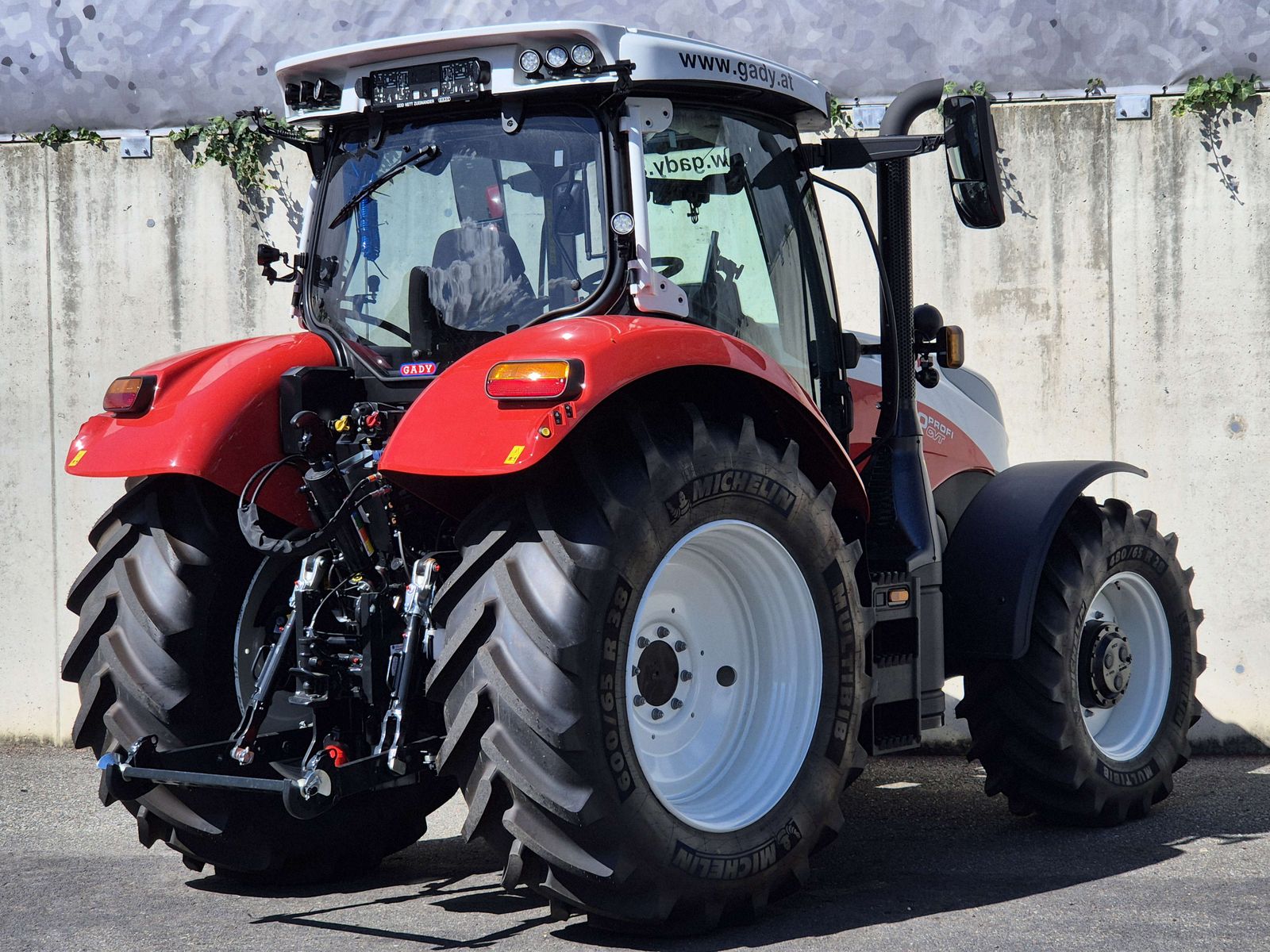 Steyr 6150 Profi CVT (Stage V) 
