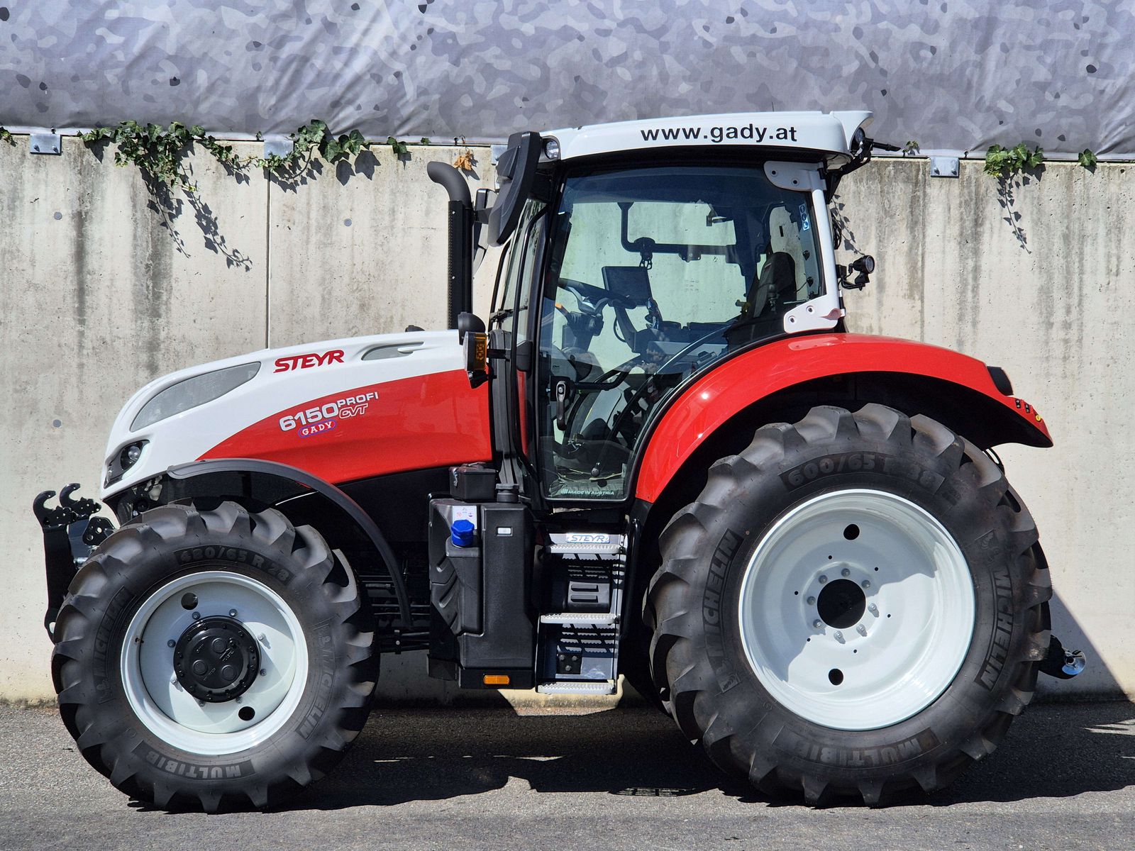 Steyr 6150 Profi CVT (Stage V) 