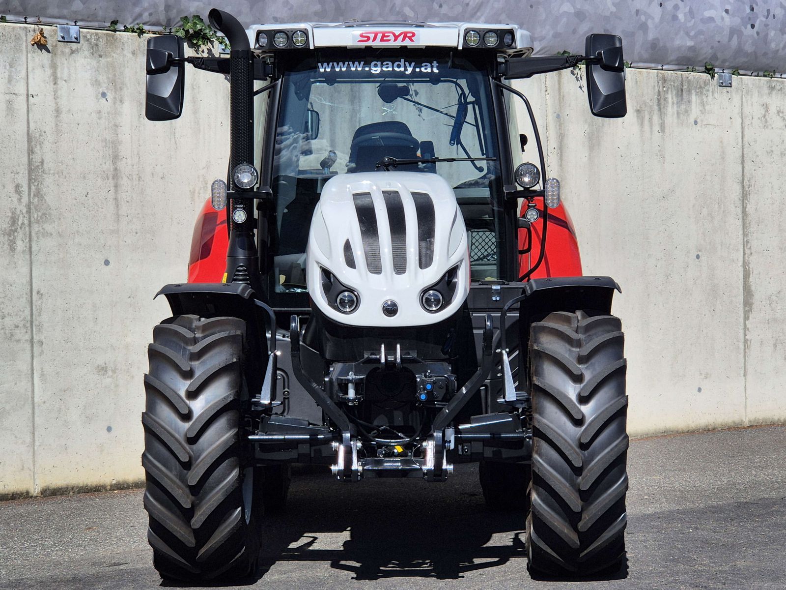 Steyr 6150 Profi CVT (Stage V) 