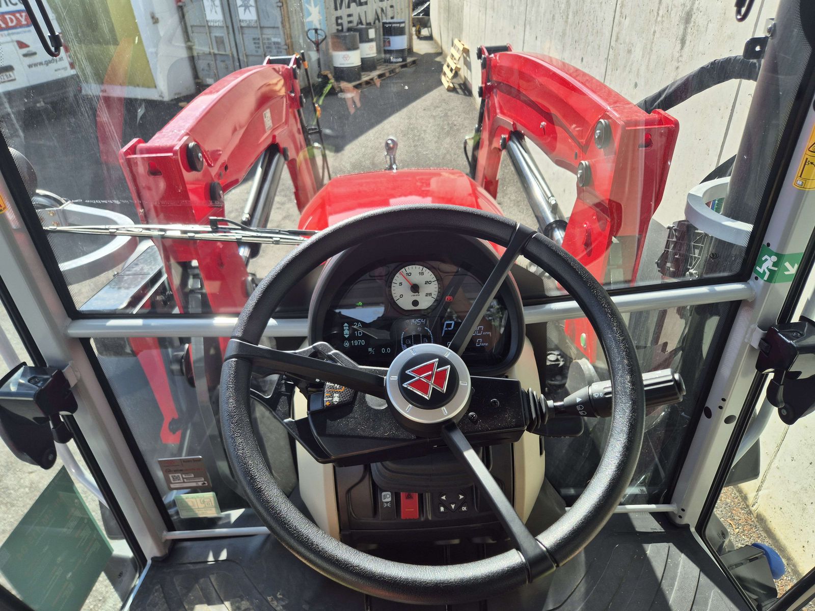 Massey Ferguson MF 5M.115
