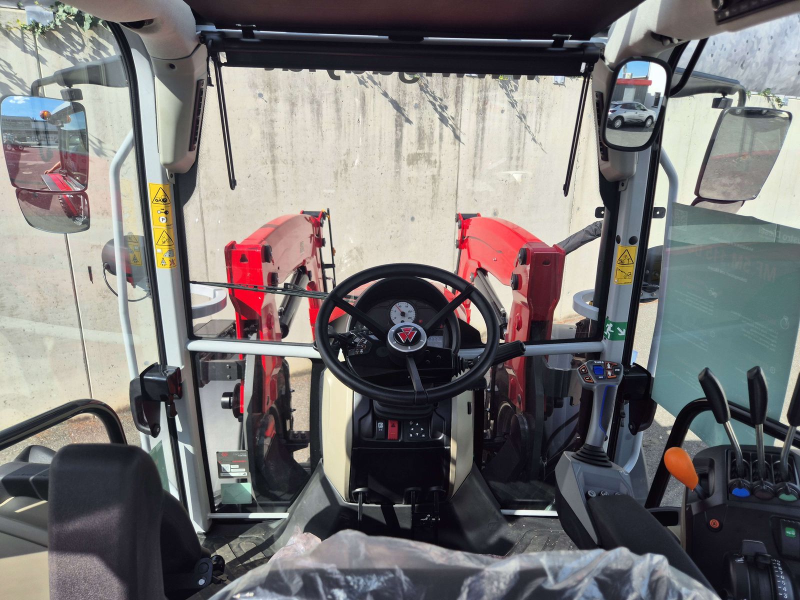 Massey Ferguson MF 5M.115