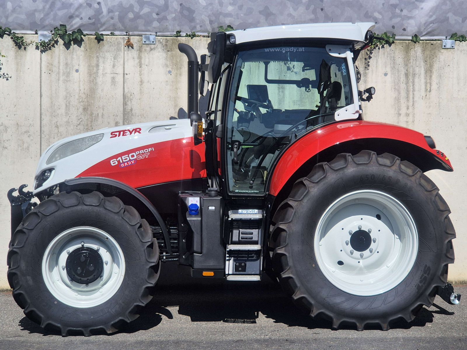 Steyr 6150 Profi CVT (Stage V) 