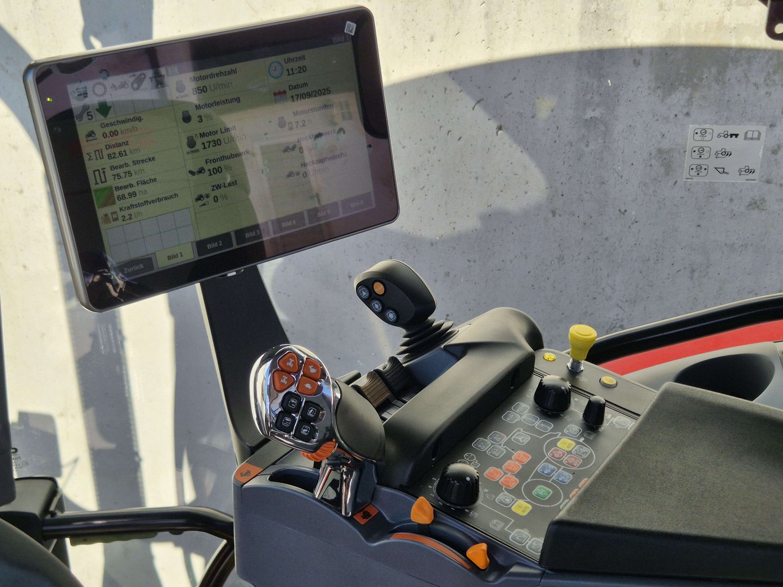 Steyr 6150 Profi CVT (Stage V) 