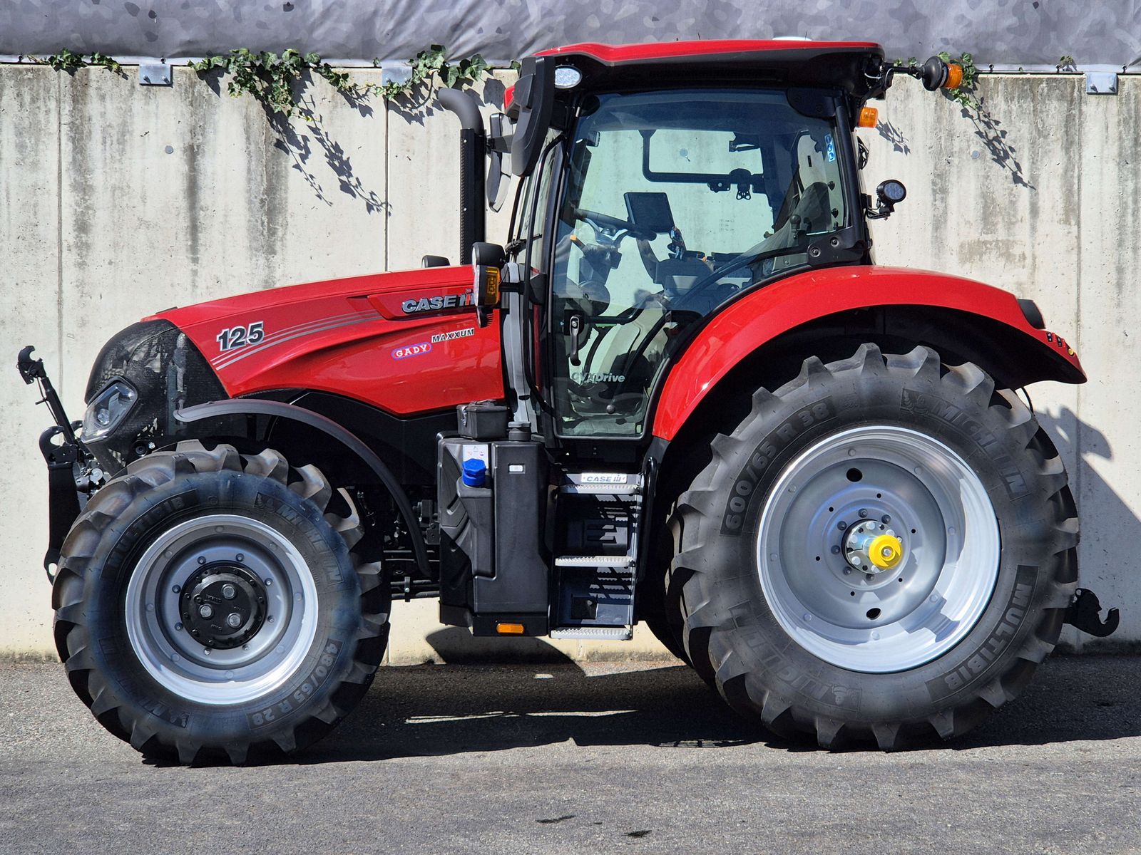 Case IH Maxxum 125 CVXDrive