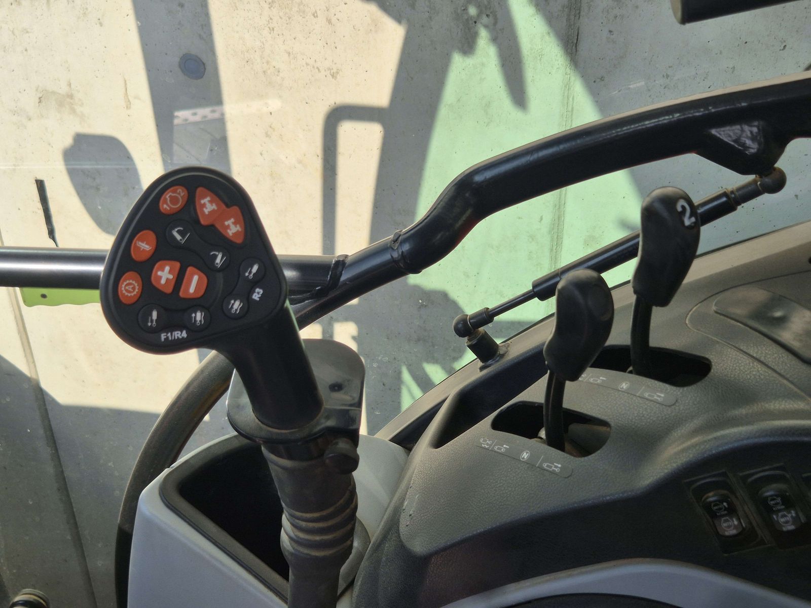 Steyr 4115 Multi Basis