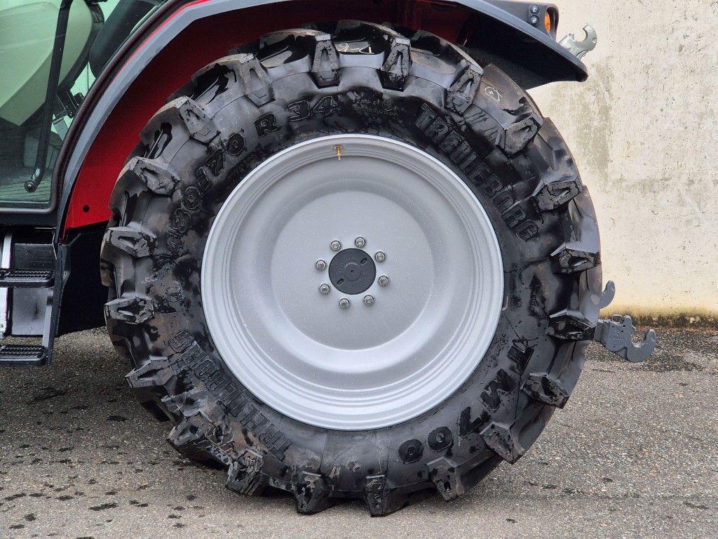 Massey Ferguson MF 4708 M Dyna-2 Kabine