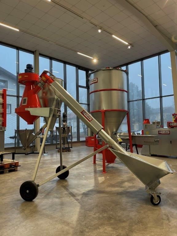 Gruber Getreidereiniger mobile Vorreiniger Kombination 1