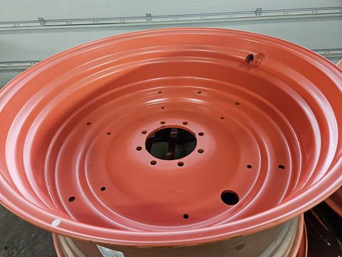 Sonstige Felgengarnitur zu Arion 660 DW20Bx42 + DW18Lx30