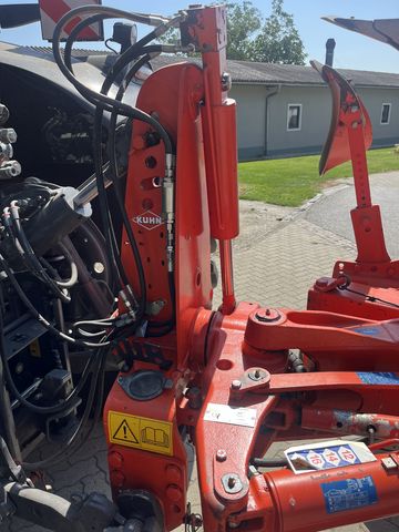 Kuhn Vari Master 153
