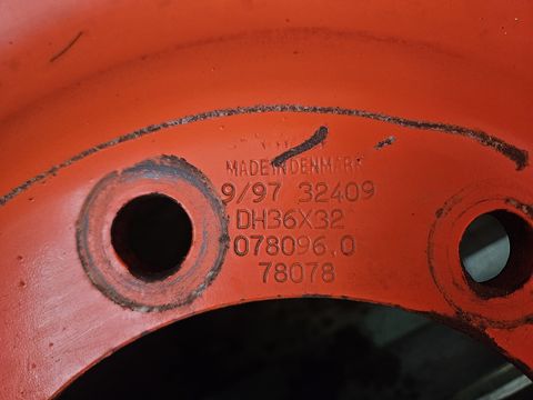 Sonstige DH36Ax32 8-Loch passend zu Claas Mähdrescher 