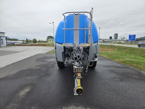 Lemken Vega 12 5000lt. 24m