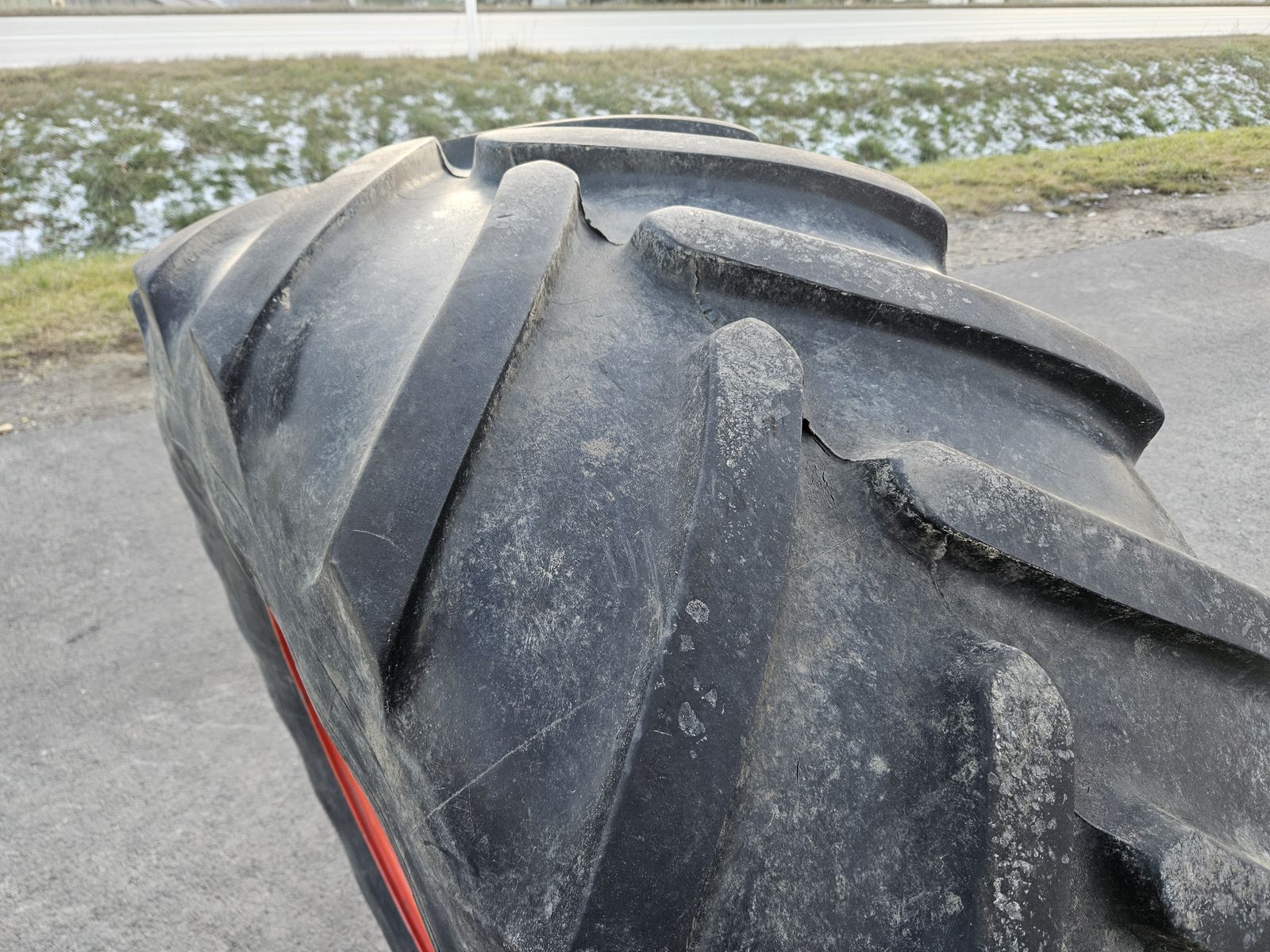 Michelin Multibib 540/65 R28 2