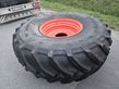 Continental 680/85 R32 auf Felge DW21Ax32 10-L