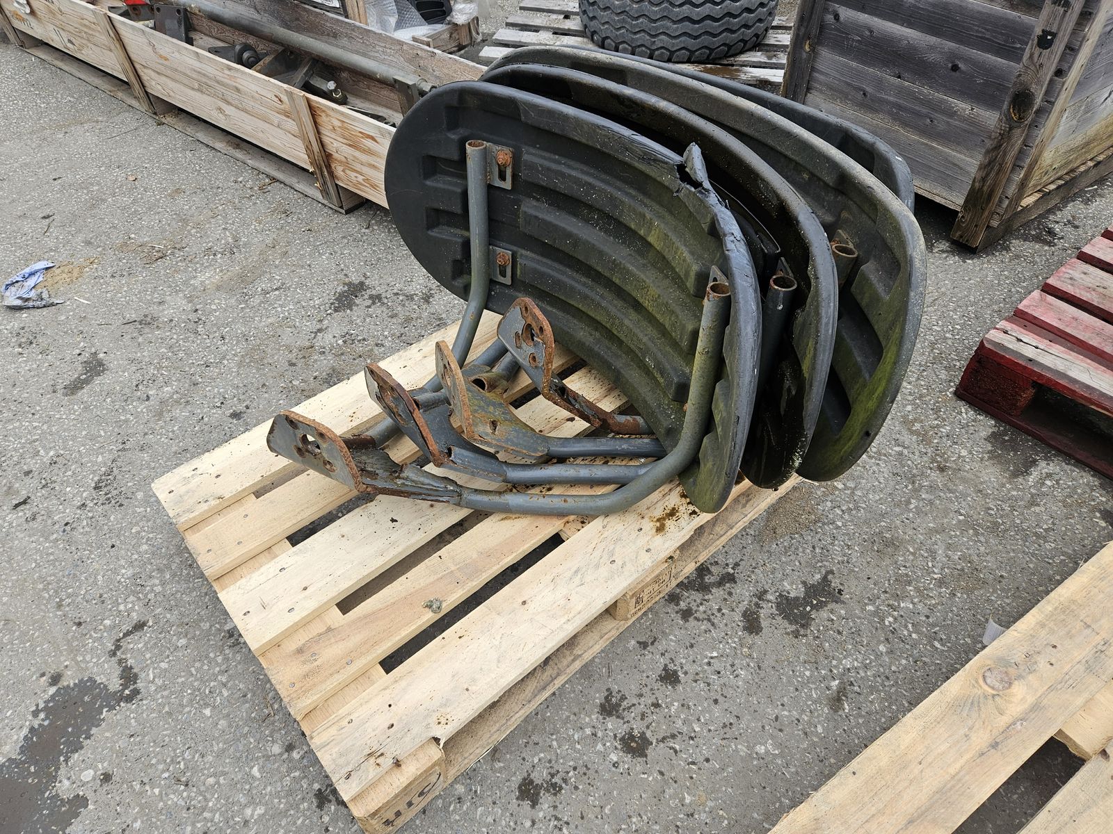 Claas Kotflügelsatz zu Scorpion 6030-9040 2