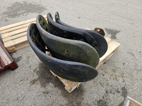 Claas Kotflügelsatz zu Scorpion 6030-9040