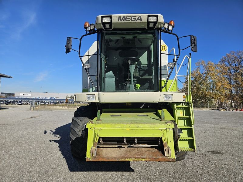 Claas Mega 370 2