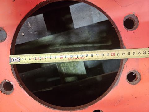 Sonstige W18Lx28 8-Loch zu CLAAS mit NAF Hinterachse