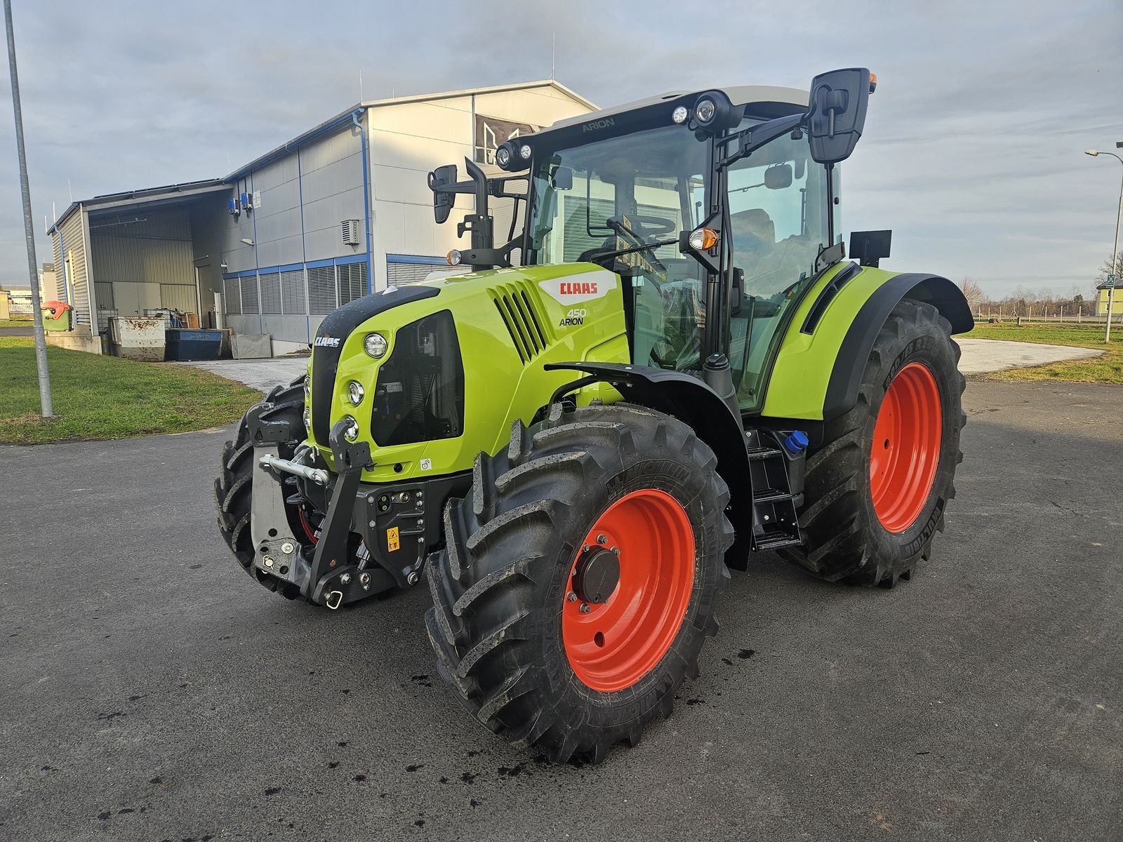 Claas Arion 450 Stage V (CIS) 1