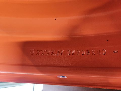 Sonstige Felgengarnitur zu Arion 660 DW25Bx42 + DW20Bx30